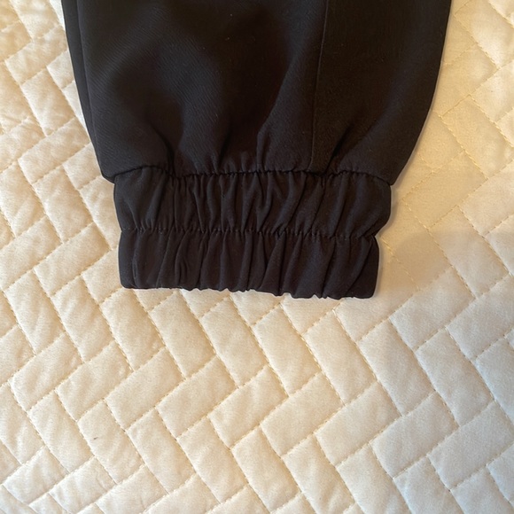 Zara Pants - Picture 4 of 8